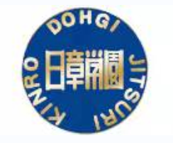 长春日章学园国际高中校徽logo